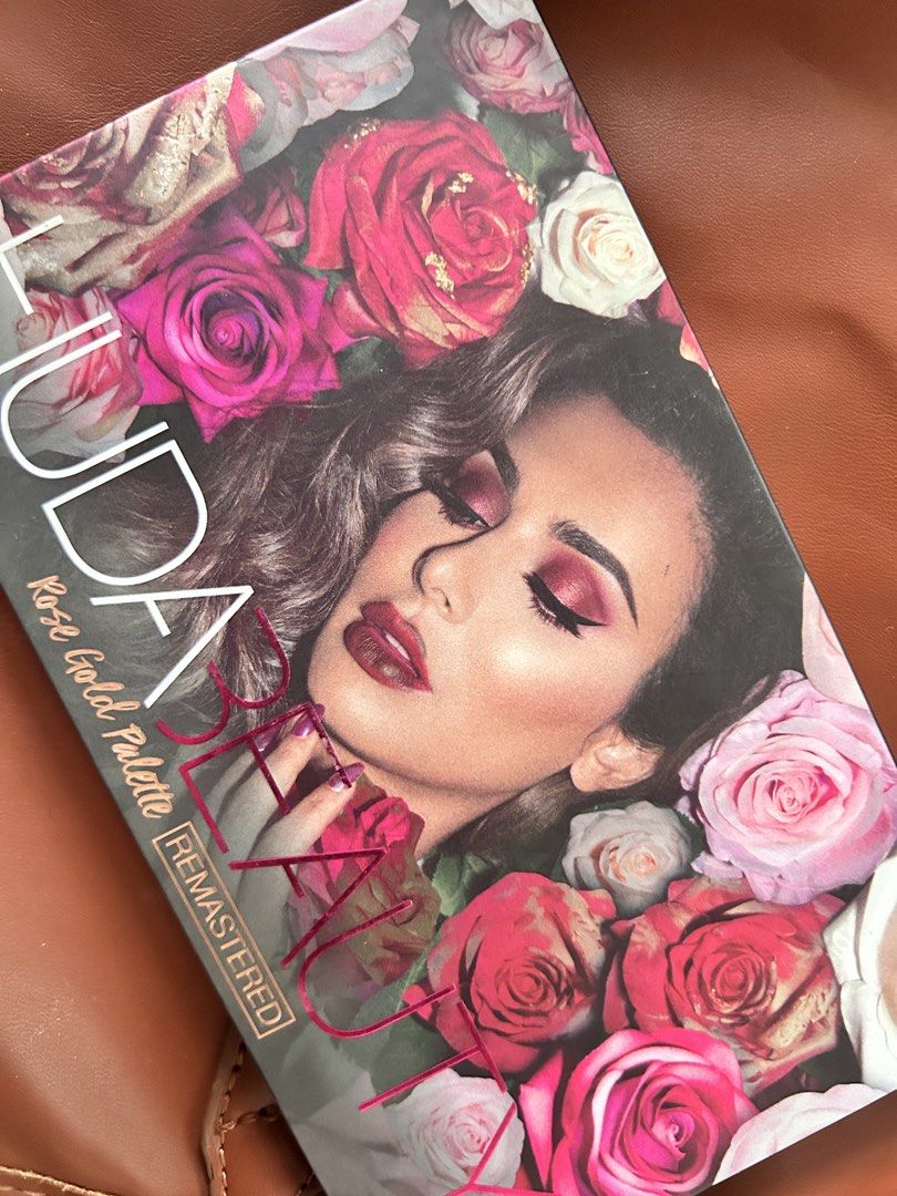 HUDA BEAUTY (Category: Makeup) located in Manila. Submitted by yanggggiii (Listing ID 1458428676, Image 1). Description: Huda beauty rosegold palette from UAE!! Bataan location willing to videocall before shipping half half payment. .