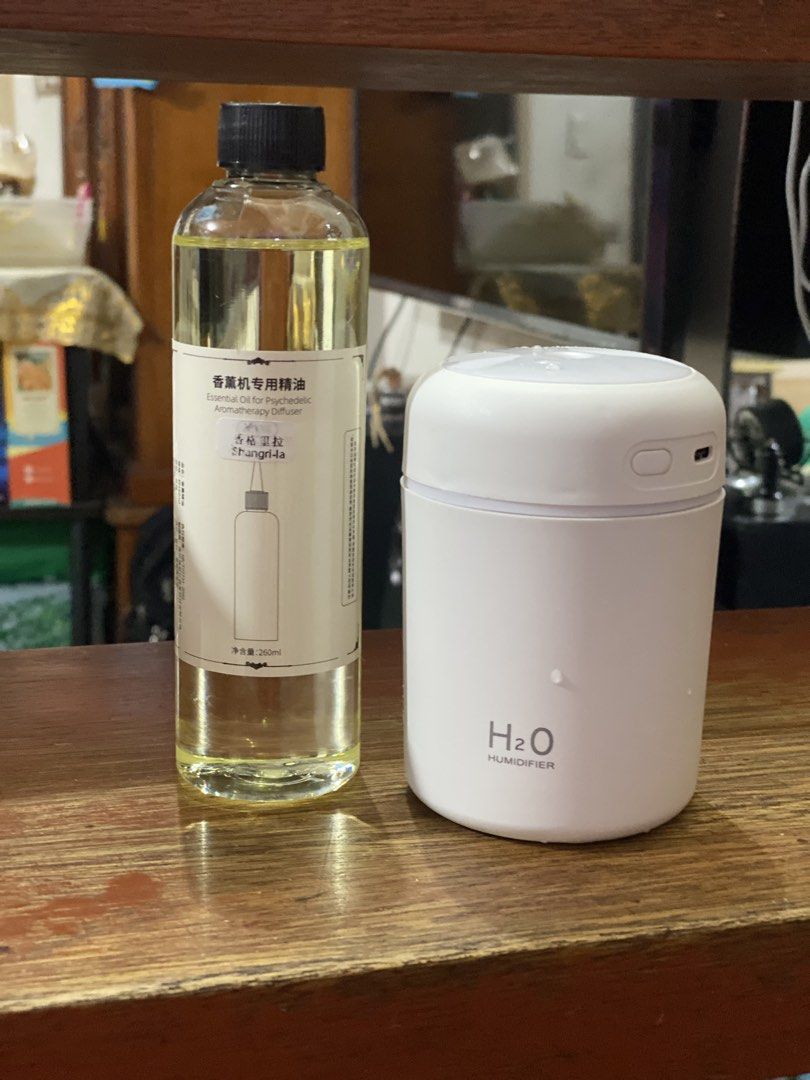 Humi difier (Category: Home Fragrance) located in Sison. Submitted by swaksabudget (Listing ID 1458395330, Image 1). Description: Kakabili ko lang. triny lang ilang oras.