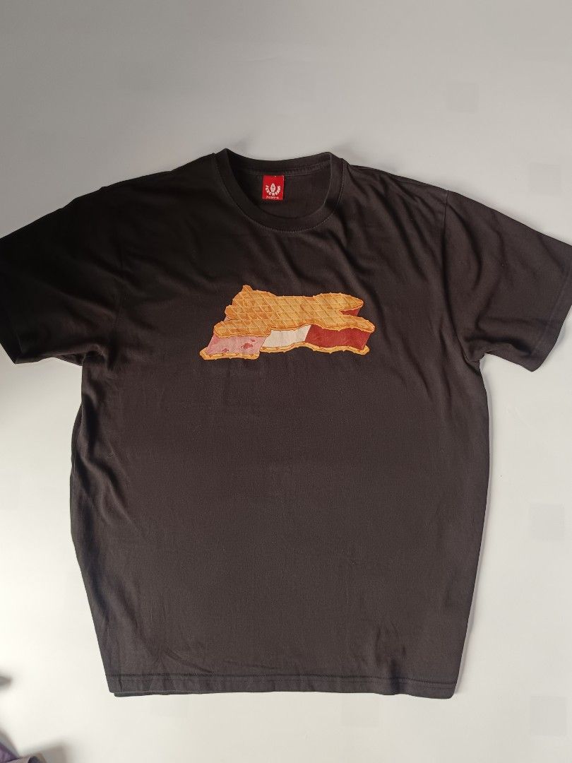 Ice Cream Men Yummy Tee (Category: Activewear) located in Tacloban City. Submitted by agnescthrifted98 (Listing ID 1458331765, Image 2). Description: Color Rate: 9/10 No Pinhole No Discoloration color may vary due to lighting XL Dimension : 22.5x29 inches Jpn Streetwear.