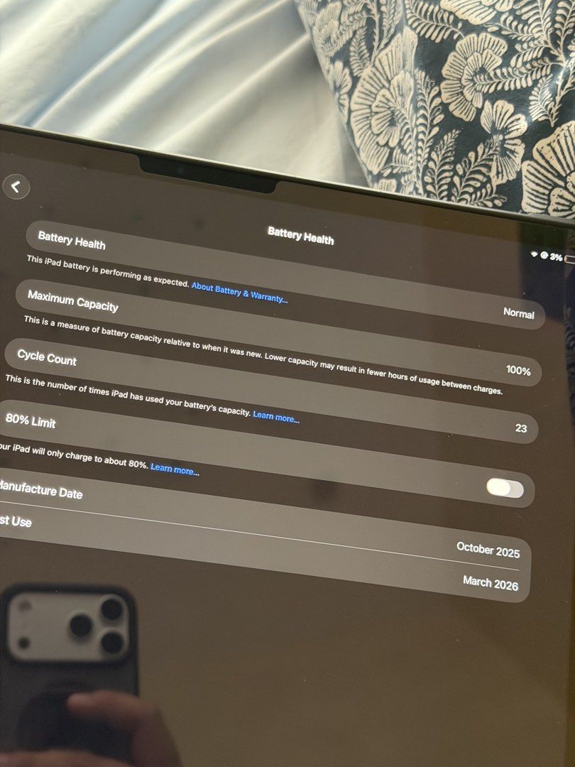 Ipad Air 13 inch M3 (Category: iPad) located in Manila. Submitted by mclstno.2 (Listing ID 1458463297, Image 2). Description: Ipad air 13 inch M3 128gb 100% battery health No scratch Under warranty 23 cycle count.