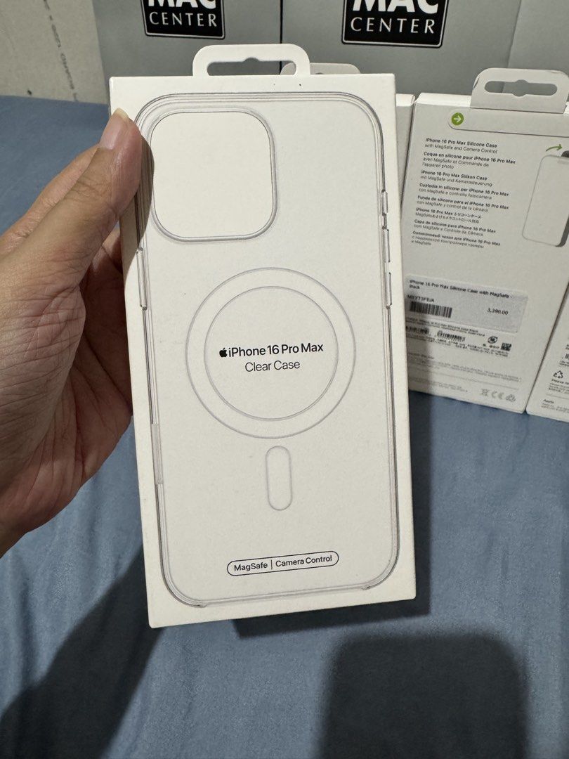 Iphone 16PROMAX case (Category: Cases & Sleeves) located in Manila. Submitted by basicsbyminz_ (Listing ID 1458306865, Image 2). Description: Original, brand new & sealed Bought from pmc Free shipping via j&t.