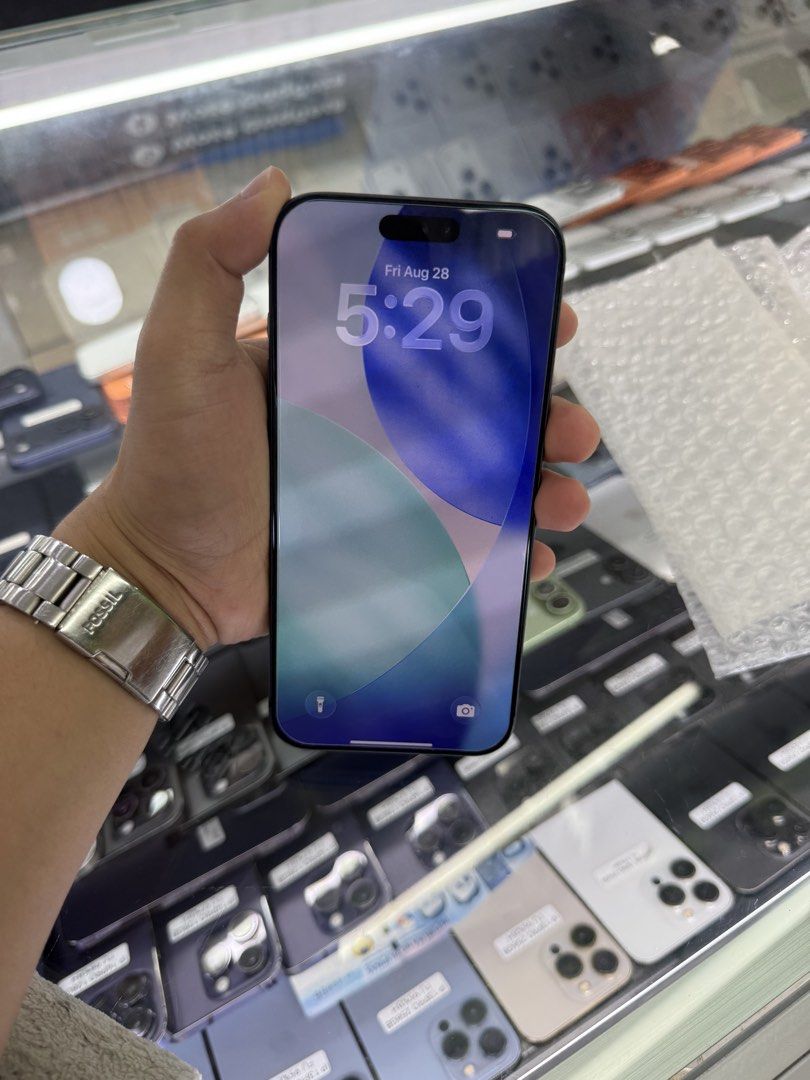 iPhone 17 Pro Max 256GB Openline E-SIM 99% Battery Health (Category: iPhone 17 Series) located in San Juan City. Submitted by Khalidmgdla08 (Listing ID 1458433906, Image 3). Description: FOR SALE | TRADE/SWAP Price: 63,999 On hand: iPhone 17 Pro Max✔️ 256GB ✔️ E-SIM OPENLINE ✔️ 99% Batt health ✔️ NTC APPROVED ✔️ 100% Original ✔️ 99% Makinis ✔️ 99% Smooth ✔️ NOT REFURB ✔️ NO HIDDEN ISSUES ✔️ NEVER BEEN REPAIRED ✔️ TEST TO SAWA✔️ FREE 3-UTOOLS ✔️ A