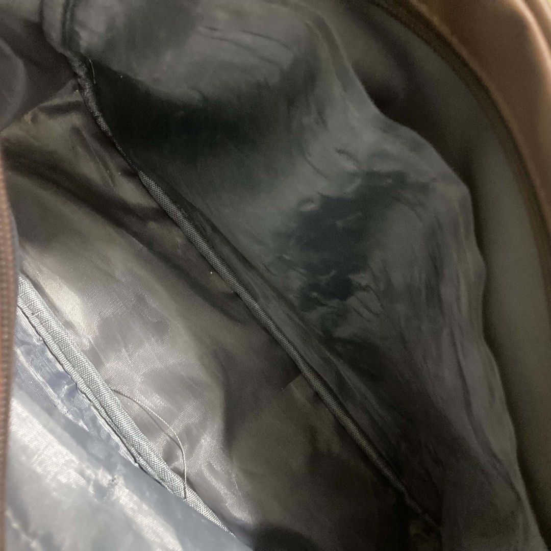 japanese brown leather school bag (Category: Shoulder Bags) located in Pasig City. Submitted by pollyyesterr (Listing ID 1458452076, Image 3). Description: jp brown leather school bag fits 11” ipad - has minor flaws (holes from pins) lagyan niyo nalang ng pins to hide ^^ - has some stains (?) i think removable siya, pero unnoticable - zipper is matibayy.