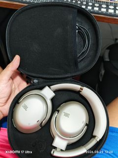 (Category: ) located in . Submitted by ogayonvanessa.1 (Listing ID 1458455729, Image 1). Description: .