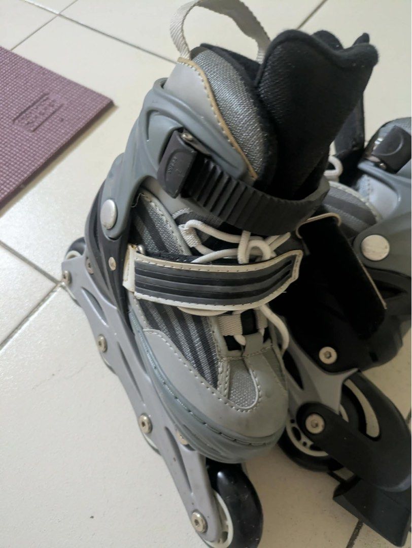 Kids Adjustable Inline Skates Rollerblades Size 11 (Category: Skates, Rollerblades & Scooters) located in Quezon City. Submitted by jessiemarketplace (Listing ID 1458323456, Image 3). Description: - Grey and black inline skates - Size 11-1 (fits 11 to 1) - Maximum weight limit: 60kgs - Synthetic upper and lining - PP sole - Ideal for beginners learning to skate - Adjustable straps for a secure fit.
