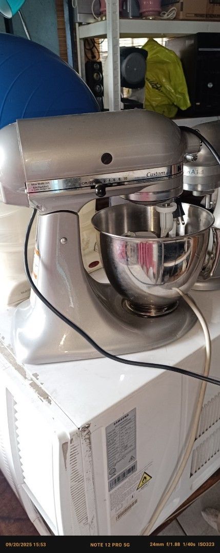 KitchenAid Stand Mixer (Category: Hand & Stand Mixers) located in Las Pinas. Submitted by edelyne_grace (Listing ID 1422993597, Image 1). Description: - KitchenAid stand mixer - Silver finish - Stainless steel mixing bowl included - In good working condition - Perfect for baking use items from the usa 110 volts 5 quartz maxx watts 235 oachrck po ung pictures still available pa for pick up only.