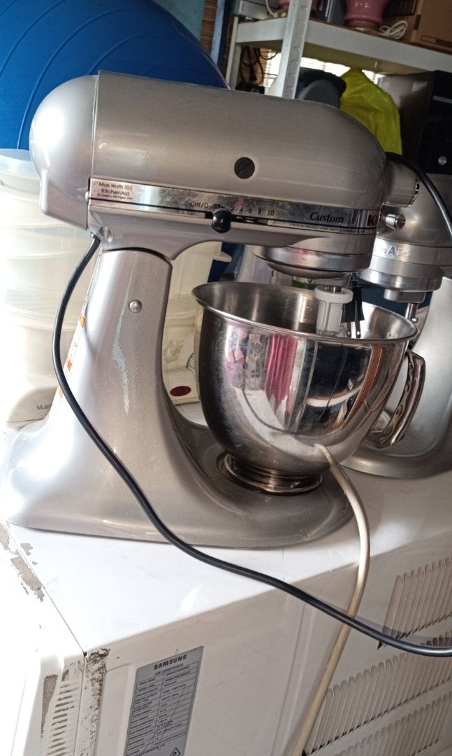 KitchenAid Stand Mixer (Category: Hand & Stand Mixers) located in Las Pinas. Submitted by edelyne_grace (Listing ID 1422993597, Image 3). Description: - KitchenAid stand mixer - Silver finish - Stainless steel mixing bowl included - In good working condition - Perfect for baking use items from the usa 110 volts 5 quartz maxx watts 235 oachrck po ung pictures still available pa for pick up only.