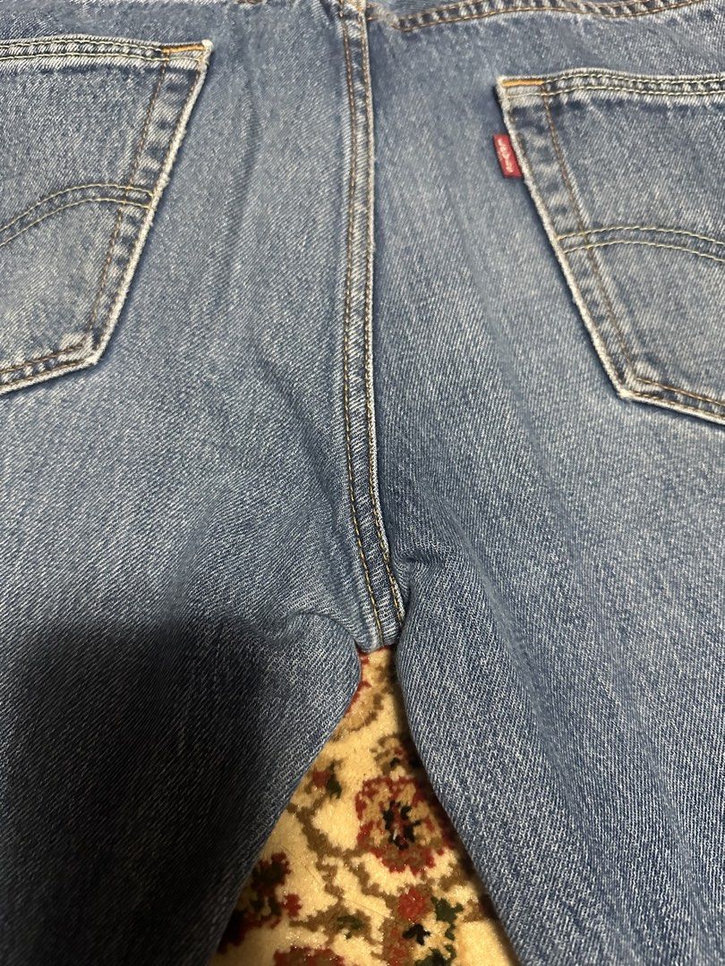 Levis 511 (Category: Jeans) located in Pasig City. Submitted by frmine2yours (Listing ID 1458362132, Image 3). Description: Original Levis 511 Size 32-34 .