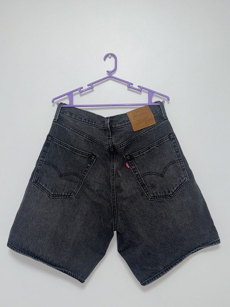 Levi’s Denim Jorts (Category: Jeans) located in Quezon City. Submitted by louhiaa_ (Listing ID 1458422112, Image 2). Description: Original Levi’s 468 jorts ₱4600 orig price bought in australia never been used brand-new feels size 31 .