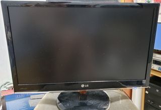 （分類：）位於 。 由 willielee382 提交（商品編號 1458468142，圖片 1）。簡介： 。