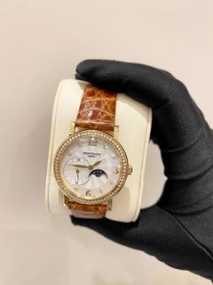 (Category: ) located in . Submitted by watchluxury888 (Listing ID 1458394273, Image 1). Description: .