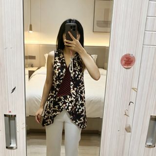 (Kategori: ) berada di . Dikirim oleh curatedbyst_ (ID iklan 1458369910, Gambar 1). Deskripsi: .