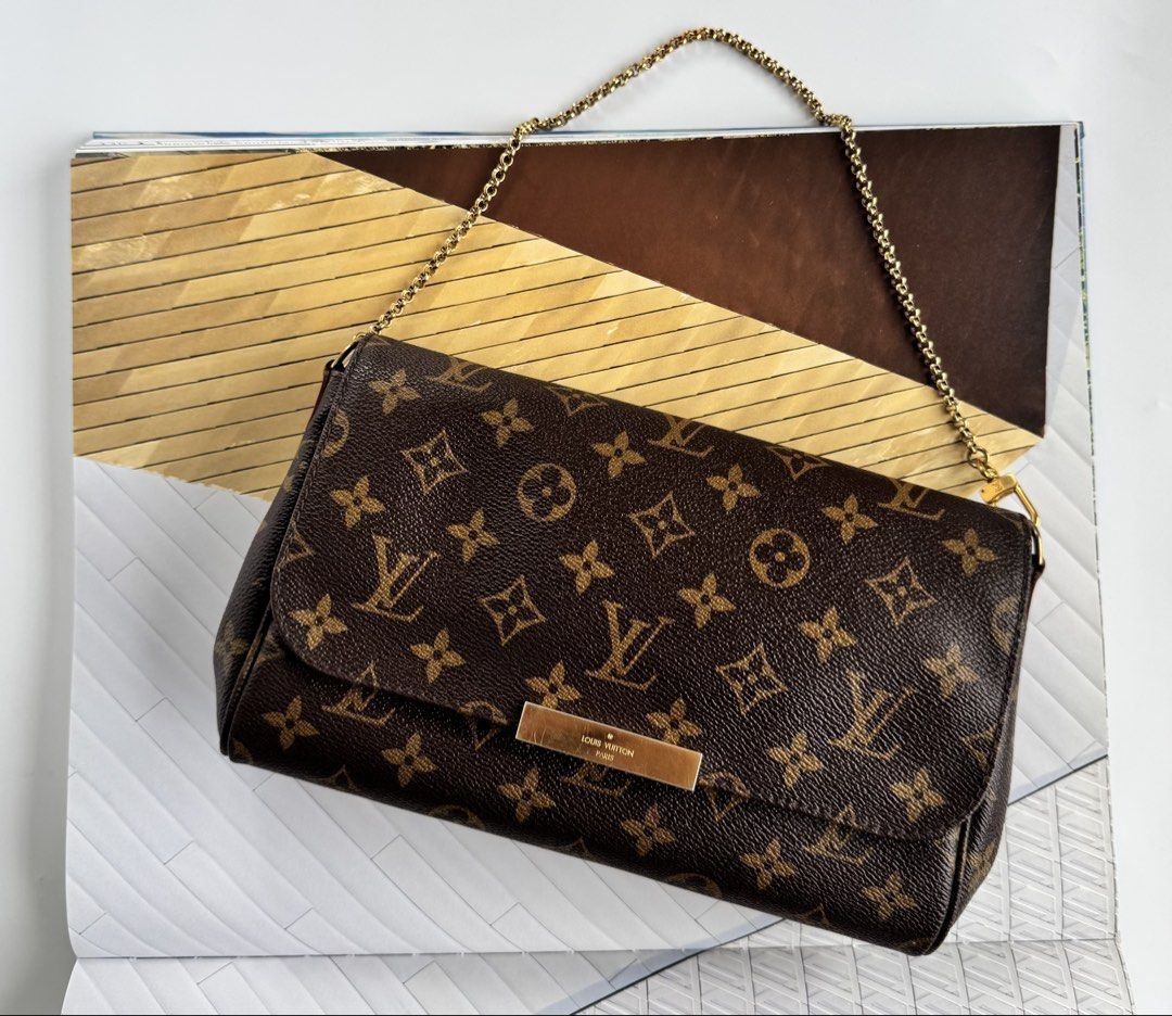 Louis Vuitton Favorite MM (Category: Luxury Bags & Wallets) located in Santa Rosa. Submitted by le_classique (Listing ID 1458304221, Image 1). Description: From day to night, chic to casual 🤎 L/V Favorite MM Monogram rank AB comes with dustbag, long strap 💰 42k only!!! Please dm us to purchase. 💳 💰MOP: Bank transfers, CC Payment tru PayPal, Layaway, Gcash & Cash on Meet Up (Nuvali). ALL SALES ARE FINAL No return/exchange/refund policy All bag