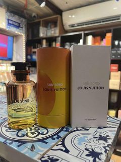 (Category: ) located in . Submitted by luxuryfragrances (Listing ID 1458401772, Image 1). Description: .