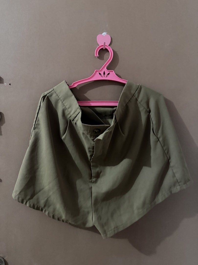 Lovito Brown High Waisted Shorts (Category: Shorts) located in Davao. Submitted by fabdeclutter (Listing ID 1458463719, Image 1). Description: - Brand: Lovito - Color: Olive Green - Style: High-waisted shorts - Closure: Button and zip - Features: Pockets - Estimated Size: L - Occasion: Casual wear.