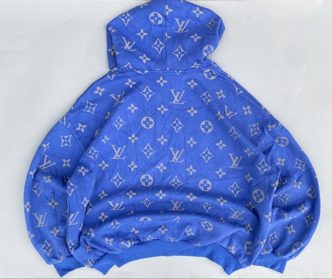 LV monogram reflectorize Hoodie Heavy cotton (Category: Activewear) located in Lipa City. Submitted by local-drip-source (Listing ID 1458427692, Image 2). Description: No tags Boxy cropped fittings .