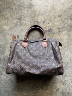 (Category: ) located in . Submitted by thriftnikulot19 (Listing ID 1458309927, Image 1). Description: .