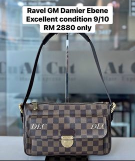(Category: ) located in . Submitted by lux_closet_kl (Listing ID 1458323314, Image 1). Description: .