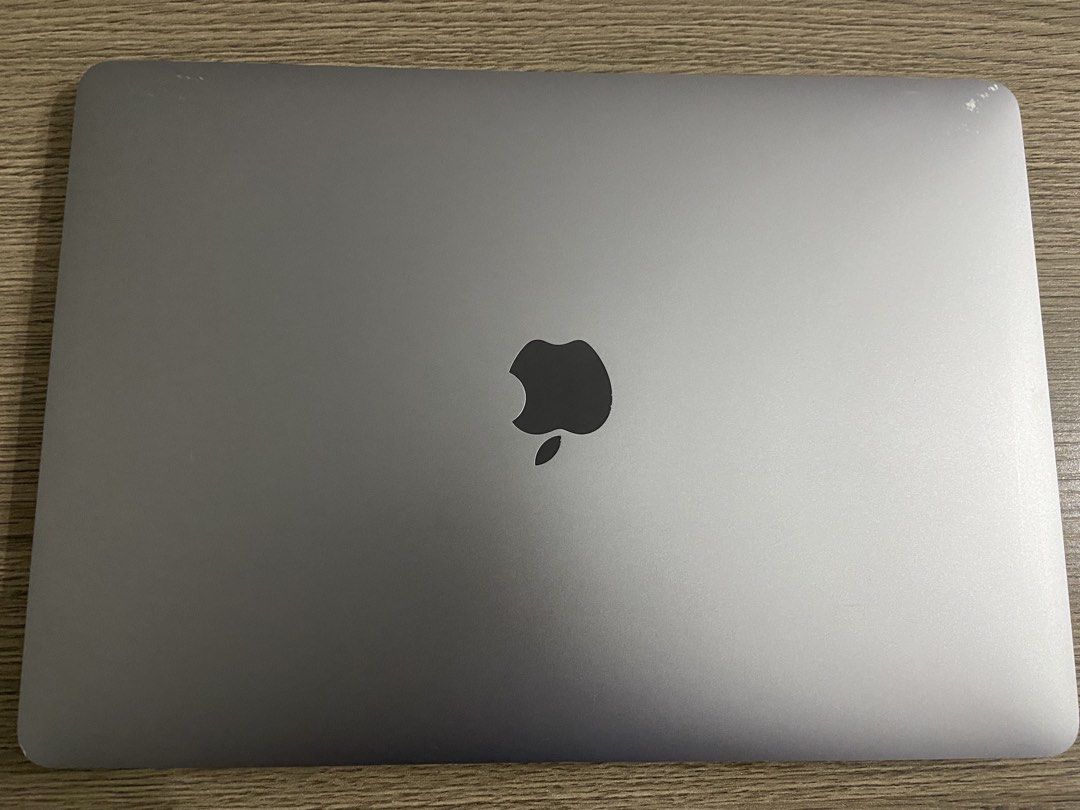 Macbook pro 2020 13 inch i7 16GB + 500 GB （分類：手提電腦）位於 Hong Kong。 由 marjo.s 提交（商品編號 1458429566，圖片 1）。簡介： Macbook Pro 16GB + 500GB 有小刮花，新舊如圖 無盒無配件淨機 可坑口交收 （地點可議）。
