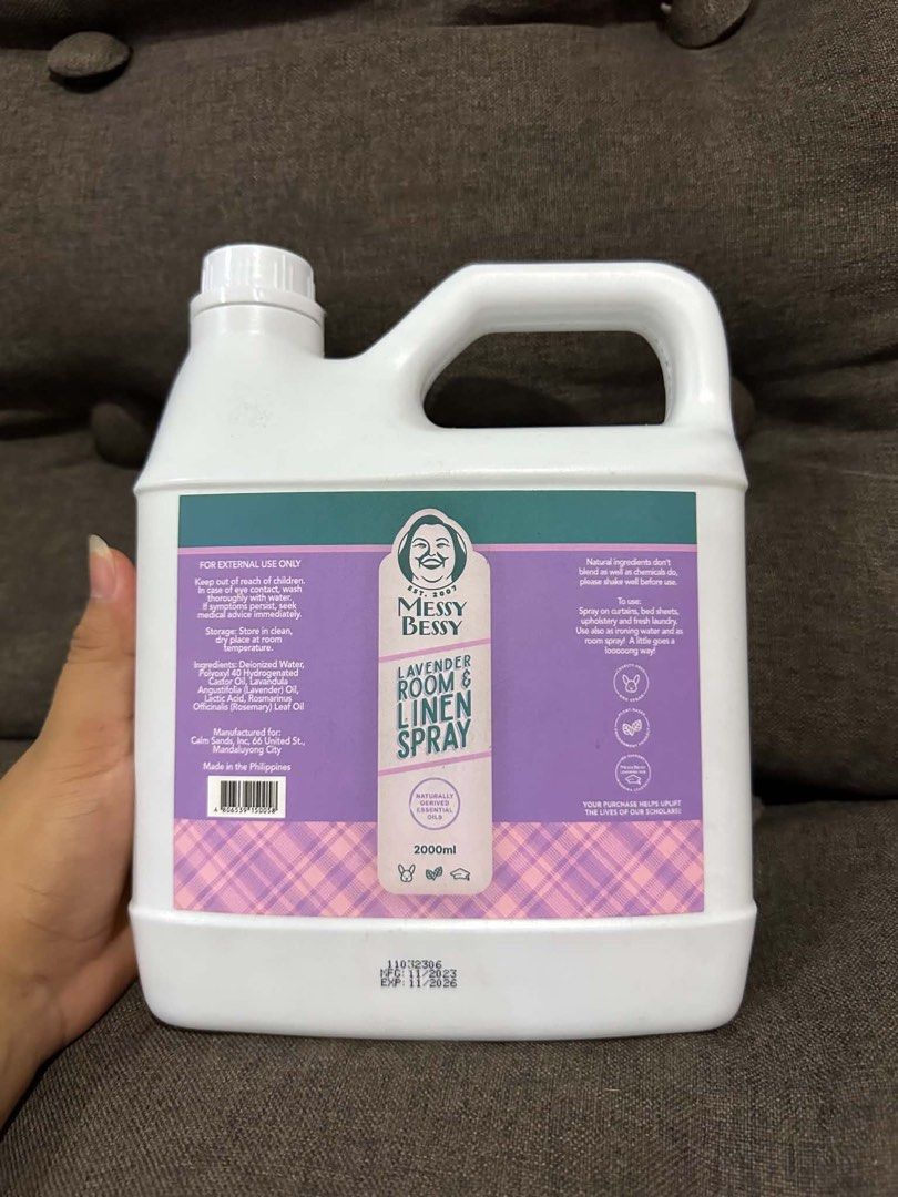 Messy Bessy Lavender Room & Linen Spray 2000ml (Category: Home Fragrance) located in Taguig. Submitted by minmin_parker (Listing ID 1458433211, Image 1). Description: - Refresh your home with Messy Bessy's Lavender Room & Linen Spray. - Made with naturally derived essential oils for a calming scent. - Perfect for curtains, bed sheets, upholstery, and more. - Can also be used as ironing water for a fresh press. - A little spray makes a big differe