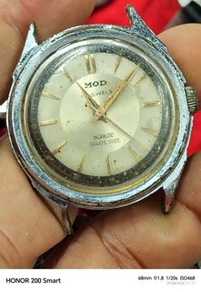 (Category: ) located in . Submitted by skmvintagewatches77 (Listing ID 1458387357, Image 1). Description: .