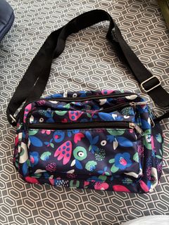 (Category: ) located in . Submitted by shoppygal.sharmaine (Listing ID 1458335979, Image 1). Description: .
