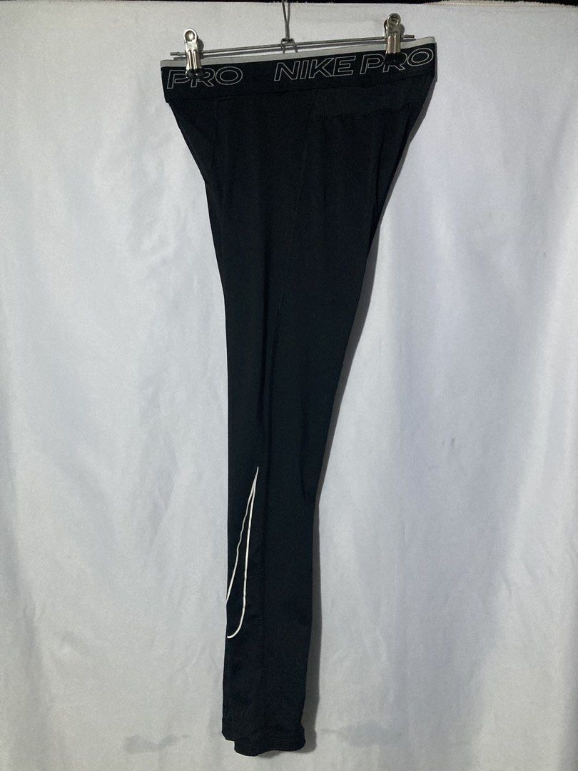 NIKE PRO CASUAL TRAINING THIGHTS (Category: Activewear) located in Naga. Submitted by wwy3ips (Listing ID 1458491542, Image 3). Description: NIKE PRO BIGSWOOSH SMALL ON TAG 30-34 WAIST 32 LENGTH EXCELLENT CONDITION NO ISSUES .