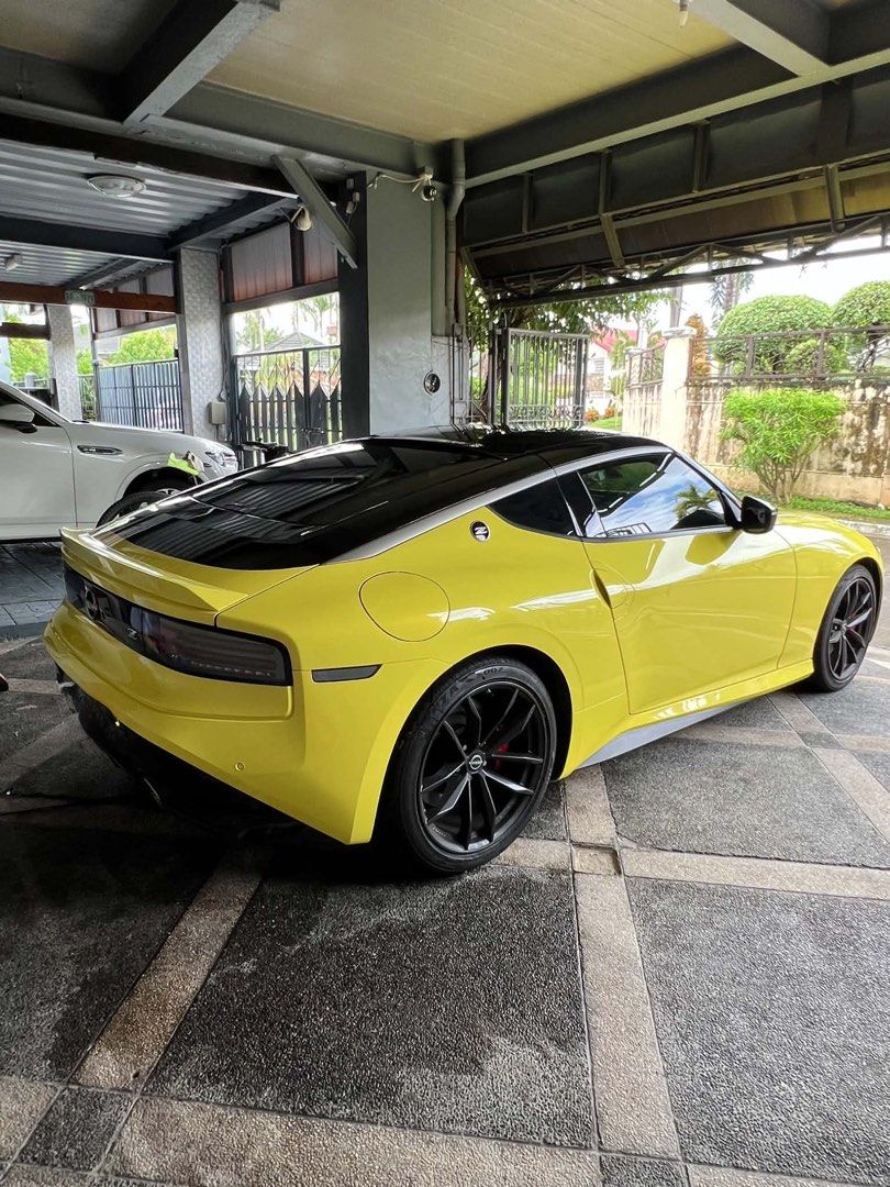 Nissan 400 Z Auto (Category: Used Cars) located in Makati City. Submitted by regmanucom (Listing ID 1458391803, Image 3). Description: 2024 Nissan 400 Z Color: Ikazuchi Yellow Mileage: 1,xxx kms Ending: 0 Loc: Guiguinto Bulacan.