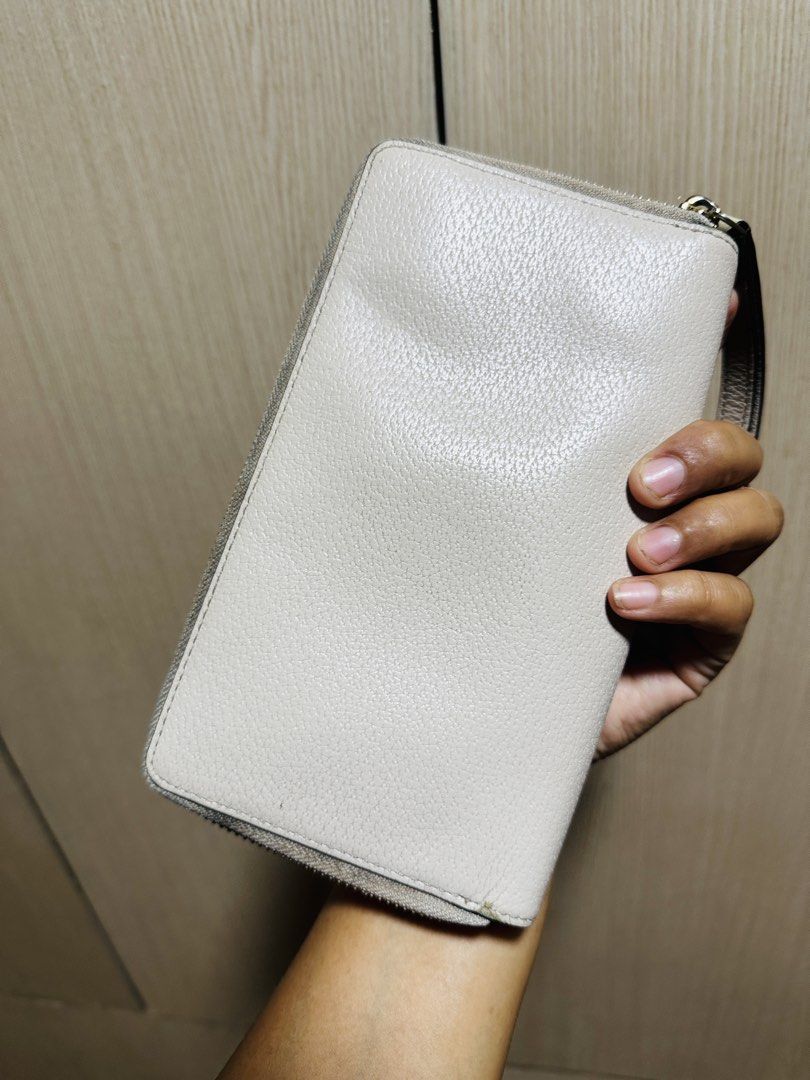 Original Kate Spade Double-zip Wristlet Wallet (Category: Wallets & Card holders) located in Tarlac. Submitted by mfm_collections (Listing ID 1458411889, Image 2). Description: .