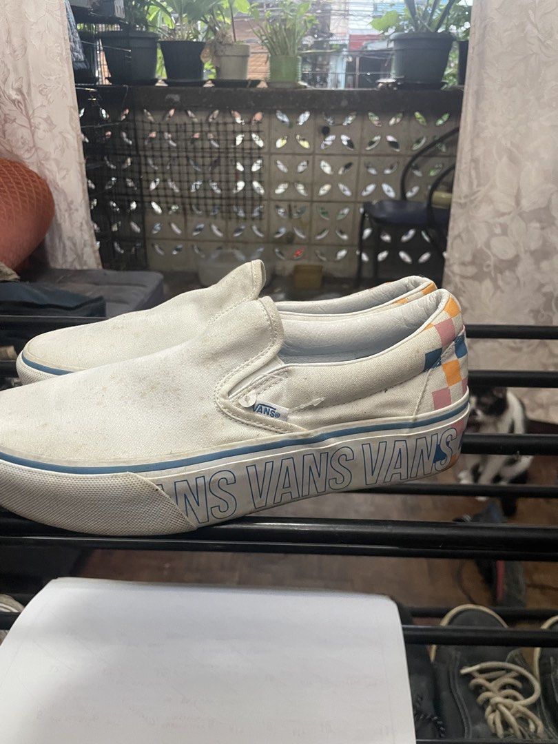 Original Vans Slip On - Colorful Checkered (Category: Casual Shoes) located in Manila. Submitted by sleepysober (Listing ID 1458350209, Image 1). Description: US Men - 6.5 US Women - 8.0 UK - 5.5 .
