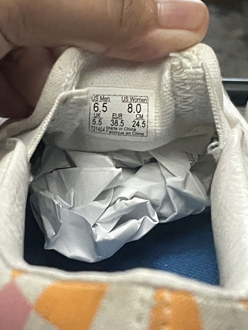 Original Vans Slip On - Colorful Checkered (Category: Casual Shoes) located in Manila. Submitted by sleepysober (Listing ID 1458350209, Image 3). Description: US Men - 6.5 US Women - 8.0 UK - 5.5 .