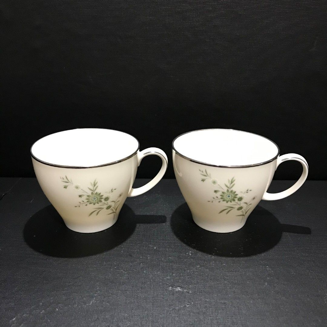 ORPHANED NORITAKE CUPS (Category: Coffee & Tea Tableware) located in Baao. Submitted by all.things.japan (Listing ID 1458330390, Image 1). Description: ORPHANED NORITAKE CUPS Like new 3.35 x 2.6 inches Mine: P100.00 each Add Sf MOP: GCash/Maya MOD: Flash Express.