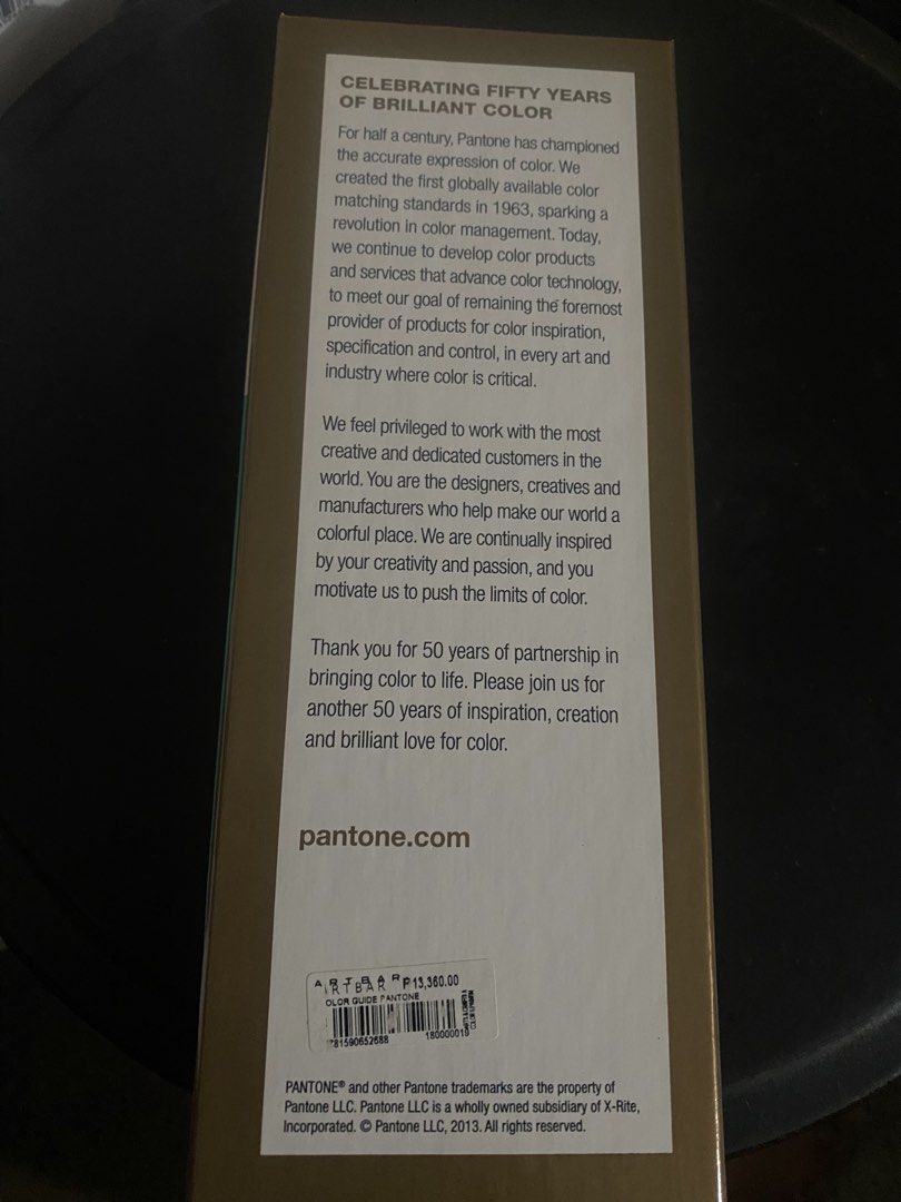 Pantone Swatches (Category: Home Improvement Tools & Accessories) located in Mandaluyong City. Submitted by janleevee (Listing ID 1458376919, Image 3). Description: Bought this around 13k + , RFS : we are already using Pantone swatches .
