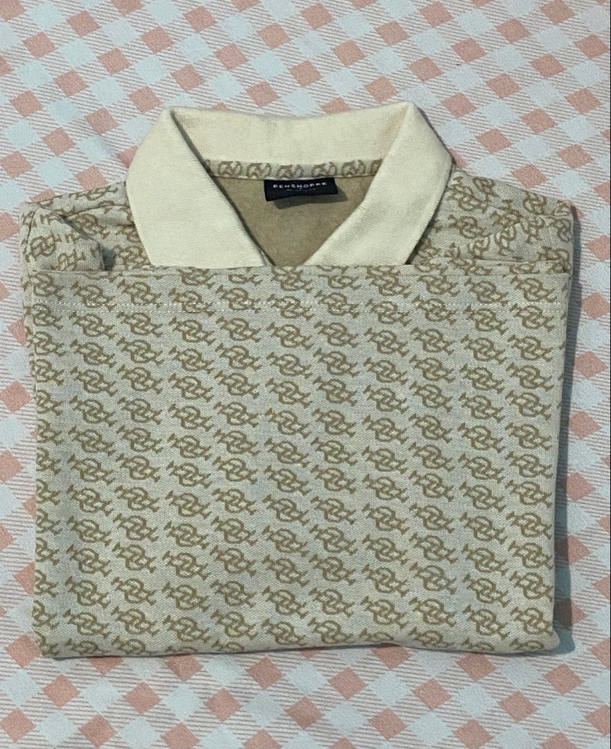 Penshoppe Relaxed FIT (Category: Blouses) located in Taguig. Submitted by zeal_kristine (Listing ID 1458349966, Image 2). Description: .