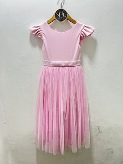 (Category: ) located in . Submitted by vdc.apparel (Listing ID 1458398182, Image 1). Description: .