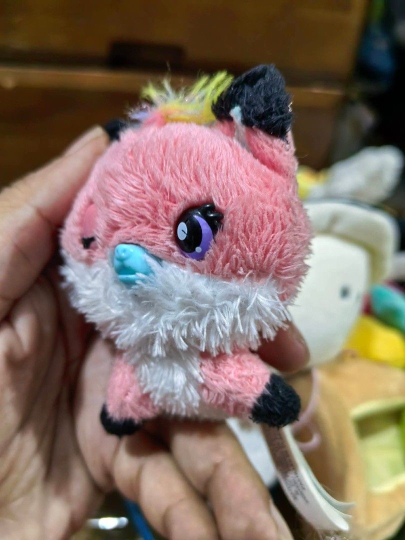 Plush - Pink and White Plush Toy (Category: Plushies & Soft Toys) located in Cebu City. Submitted by dudes_villanueva (Listing ID 1458346589, Image 2). Description: Plush - Pink and White Plush Toy 📌 Resembles a Hatchimals character, featuring fuzzy fur, a winking plastic eye, and a pacifier-like nose detail..