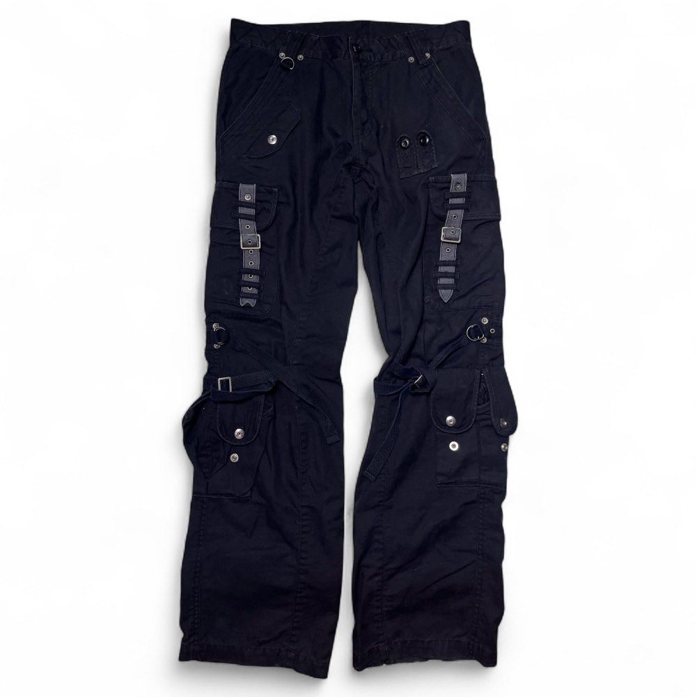 PPFM bondage cargo pants lgb archive (Category: Jeans) located in Manila. Submitted by noize. (Listing ID 1458375765, Image 1). Description: Size S Waist - 39cm Rise - 19cm Inseam - 78cm Length - 102cm.