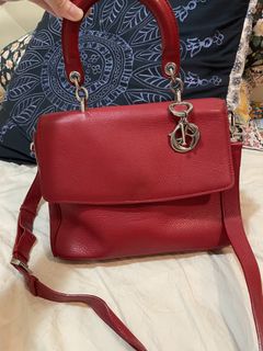 (Category: ) located in . Submitted by preloved_newlove (Listing ID 1458426954, Image 1). Description: .