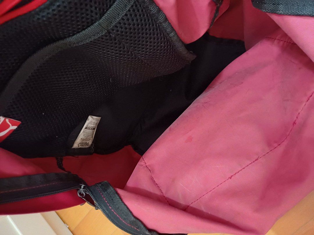 Puma backpack （分類：背囊）位於 Hong Kong。 由 boobooze 提交（商品編號 1458464310，圖片 8）。簡介： 。