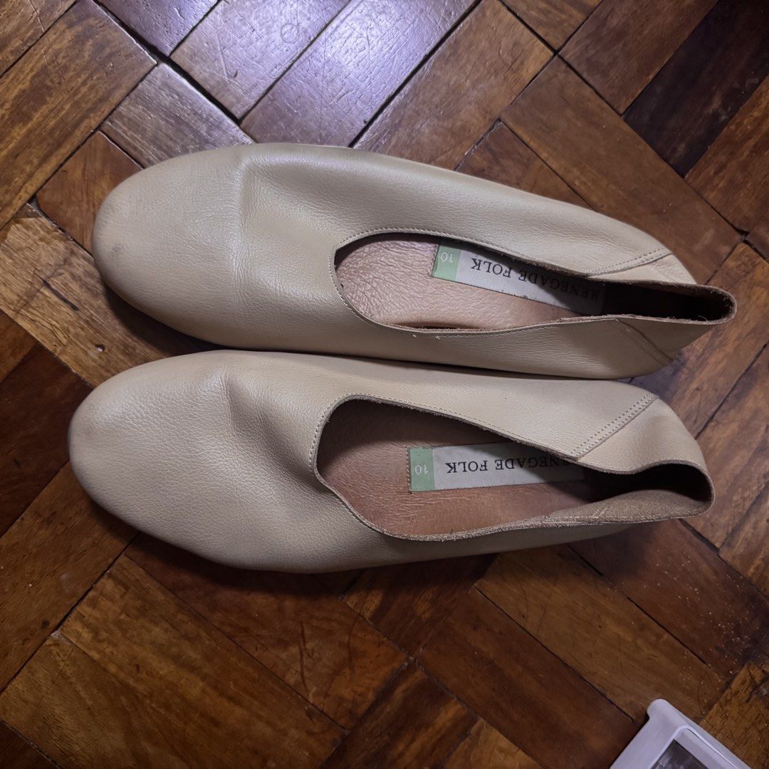 Renegade Folk OMW Half Flats (Nude) (Category: Flats & Sandals) located in Makati City. Submitted by prelovedbykbb (Listing ID 1458456152, Image 1). Description: Overall still good and just needs cleaning! Size 10 Bought in Glo.