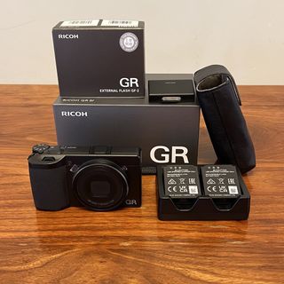 （分類：）位於 。 由 arthashs 提交（商品編號 1458395357，圖片 1）。簡介： 。