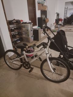 (Category: ) located in . Submitted by elodieflanagan (Listing ID 1458352722, Image 1). Description: .