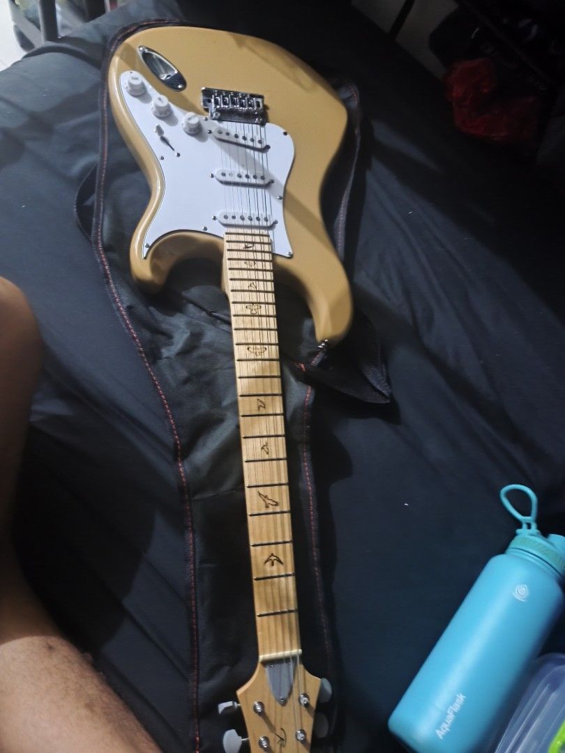 RJ Vibecaster Professional Edition (Silver Sky Style) (Category: Musical Instruments) located in Caloocan City. Submitted by alasdair07 (Listing ID 1458438598, Image 2). Description: RJ Vibecaster Professional Ed Selling my lightly used RJ Vibecaster Professional Edition electric guitar. Well taken care of, plays smoothly, and ready to use. Reason for Selling (RFS): * Need funds for new prescription glasses at for acads din * Hindi na gaanong nag