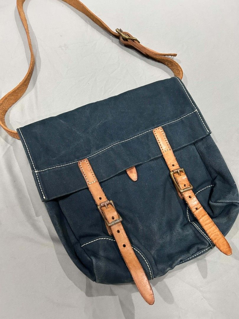 Rrl double rl messenger bag denim (Category: Luxury Bags & Wallets) located in Santa Rosa. Submitted by _ba_mo_si_ (Listing ID 1458372141, Image 2). Description: Bag only Plus sf Dm.
