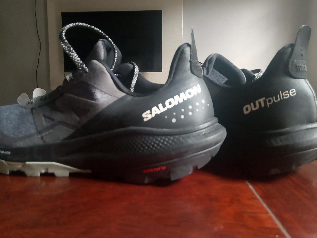 Salomon Outpulse GTX (Category: Sneakers) located in Bacolod City. Submitted by ictrends_6100 (Listing ID 1458315621, Image 3). Description: • Rank A • No Flaws • Prelove • Sz 9.5 Us Mens • No Sold sep • No Heel drag Just leave an Offer if you’re interested🫶.