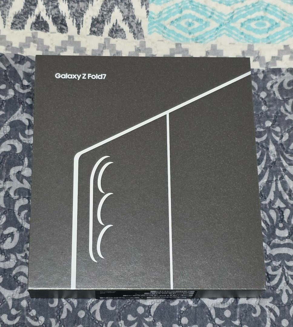 Samsung Galaxy Z Fold 7 Box only (Category: Other Mobile & Gadget Accessories) located in Manila. Submitted by docyves (Listing ID 1458348207, Image 3). Description: Complete your second hand Samsung Galaxy Z Fold 7 or increase your re sell value with these box and accessory only. Lost or damaged your Galaxy Z fold 7 charging cable? No problem! Each box includes original samsung type C charging cable, ejector pin and user manuals for only Php 100