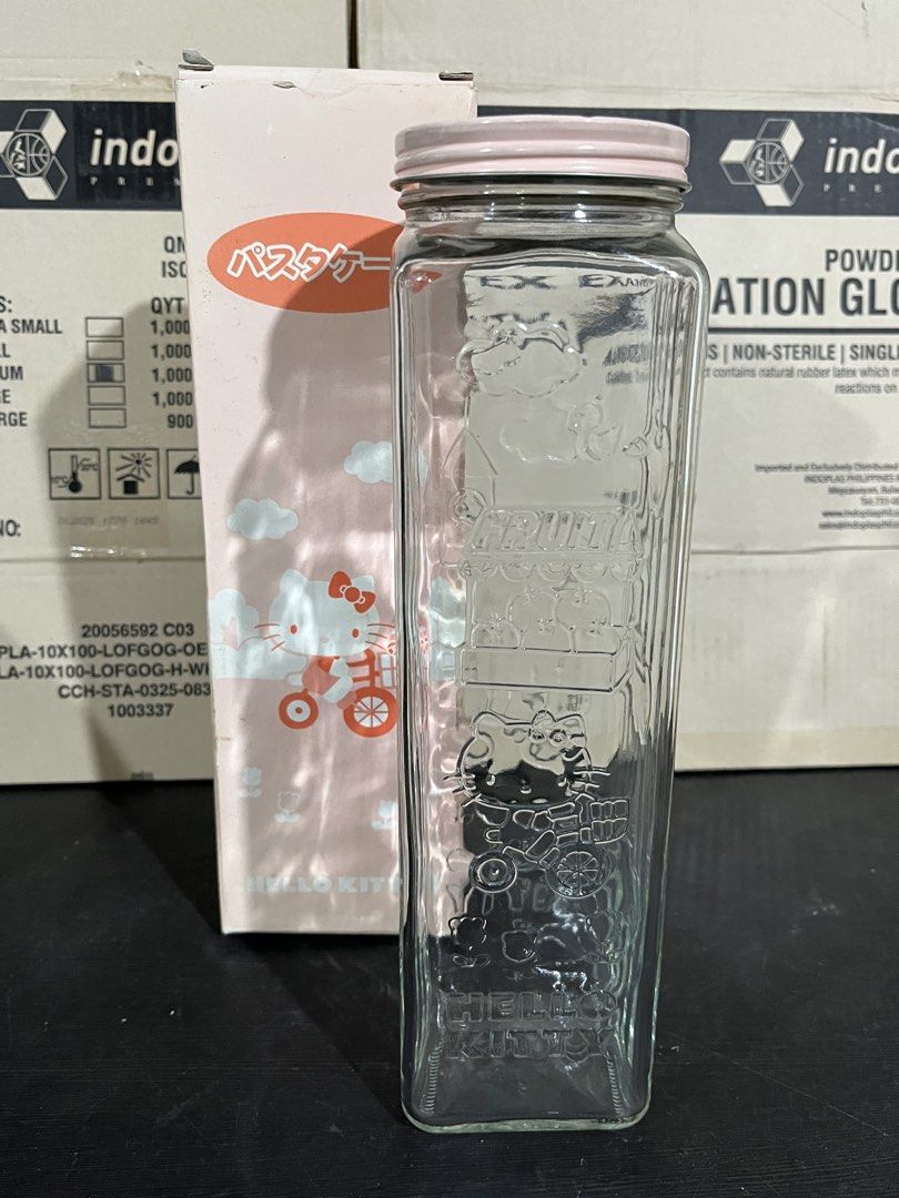 Sanrio Vintage Hello Kitty Pasta Jar (Category: Food Organization & Storage) located in Lucena. Submitted by aisanolshop (Listing ID 1458340324, Image 1). Description: .