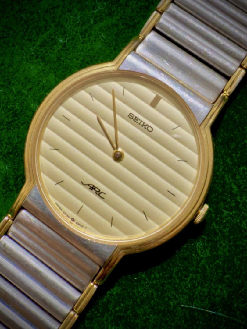 Seiko Arc Two-Tone Quartz Watch (Category: Women's Watches) located in Iloilo. Submitted by segundo.ilonggo (Listing ID 1458474706, Image 2). Description: SEIKO ARC - Circular, Men’s/Unisex, ~33mm - 34mm • Price: ₱4,995 • Ref. / Case Code: 5P30-5A70 [AO] • Serial Number: 666458 • Movement: Caliber 5P30 Quartz movement • Dial: Fine champagne horizontal ribbed/grooved dial with minimalist bar markers • Case Material: Gold-tone base metal case with 