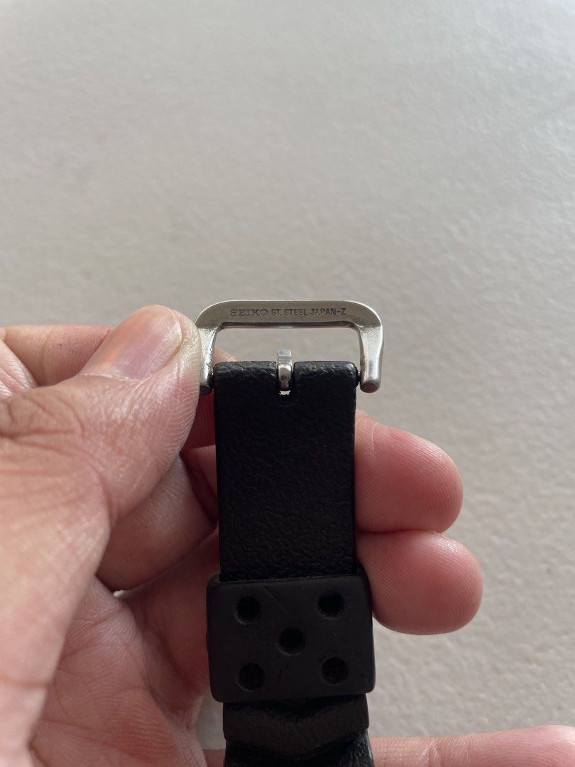 Seiko Divers Pepsi (Medium) (Category: Jewelry) located in Manila. Submitted by live_marcus (Listing ID 1458390146, Image 3). Description: Seiko Divers Pepsi (Medium) 4205-015B Newly Serviced (August 20, 2026).