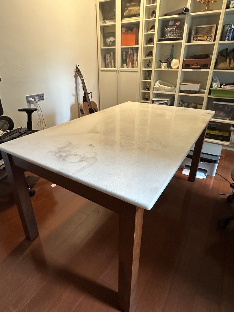 Solid marble table (Category: Tables & Sets) located in Subang Jaya. Submitted by angeliquetek2001 (Listing ID 1458322418, Image 2). Description: White marble table with wooden cornering Very solid and sturdy, very good quality Selling it as i’m planning to get another table for new room design Original price: around rm2000 Selling for rm1000 now Message to view in person .